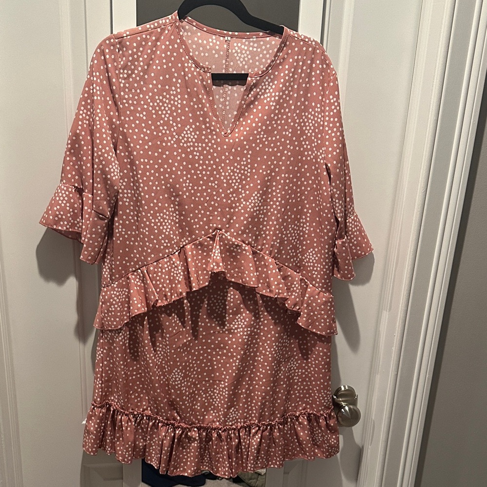 Chic Polka Dot Ruffle Dress
